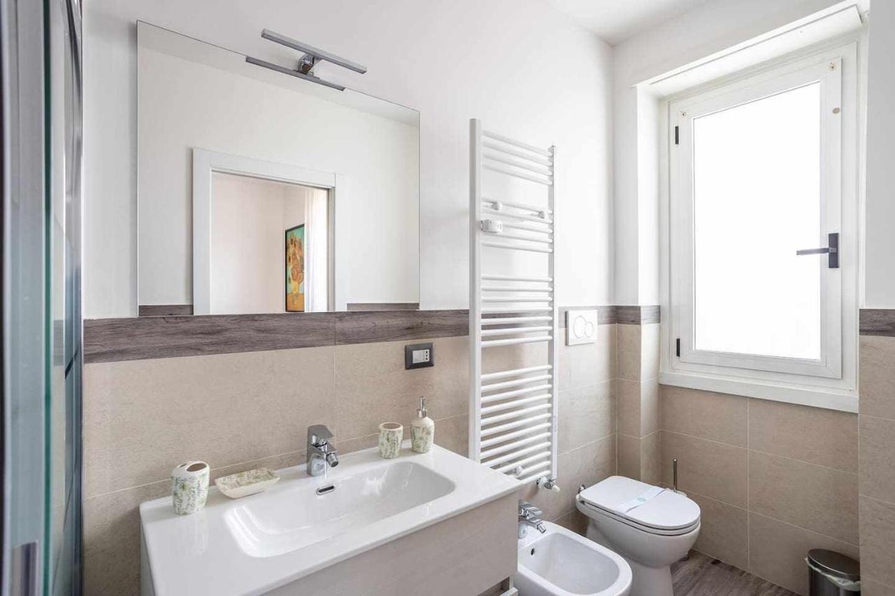 Milano City Apartments - Parking And Comfort - Spacious Apt Up To 8 Pax Εξωτερικό φωτογραφία